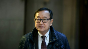 Un t&eacute;moin charge des proches de l'ex-Premier ministre cambodgien au proc&egrave;s d'un attentat visant l'opposition
