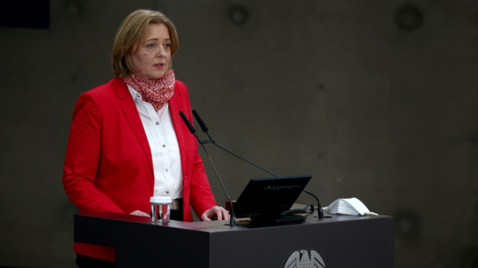 Bundestagspr&auml;sidentin Bas fordert neue Steuern f&uuml;r Reiche