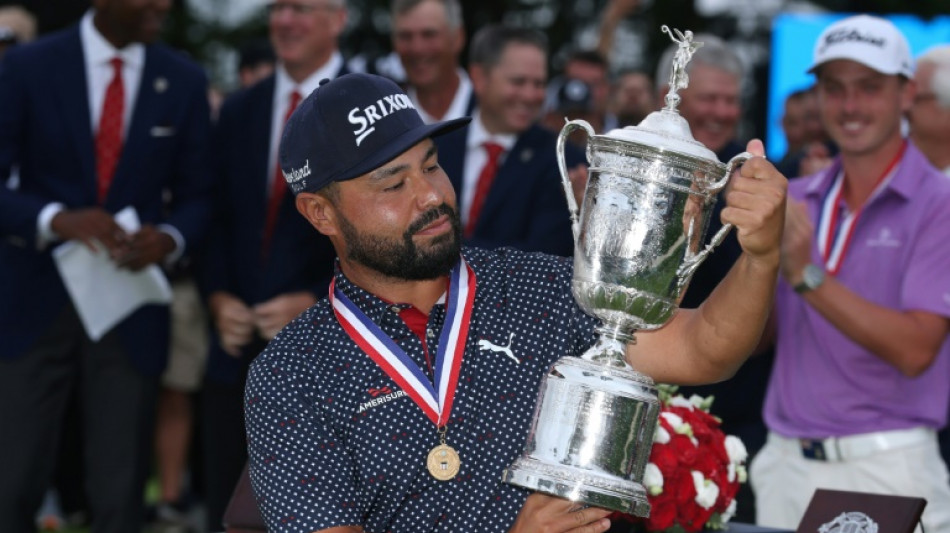 Spaun wins US Open for first major title with late birdie binge