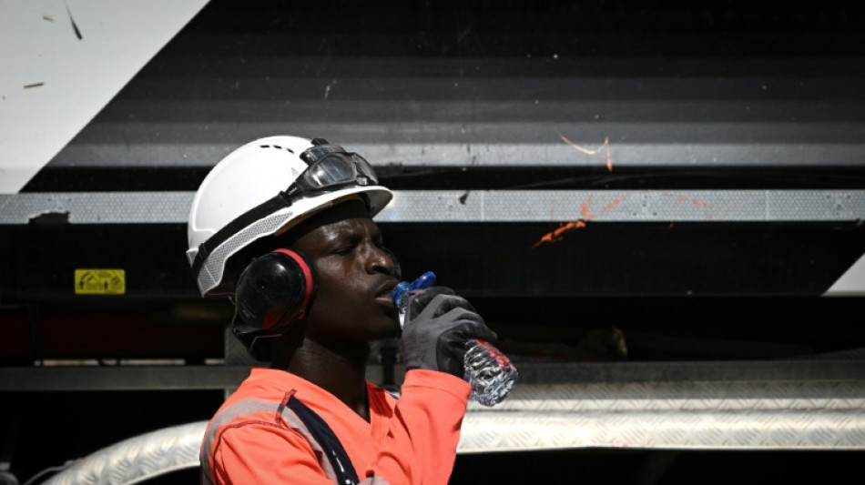 Un lundi br&ucirc;lant en France