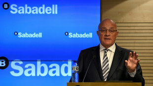 La hora del veredicto para la OPA del banco BBVA a su competidor espa&ntilde;ol Sabadell