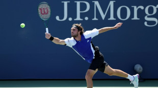 Tsitsipas &eacute; eliminado mais uma vez na 1&ordf; rodada do US Open