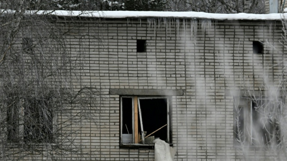Derrumbe de un edificio de la polic&iacute;a militar rusa en una base cercana a San Petersburgo