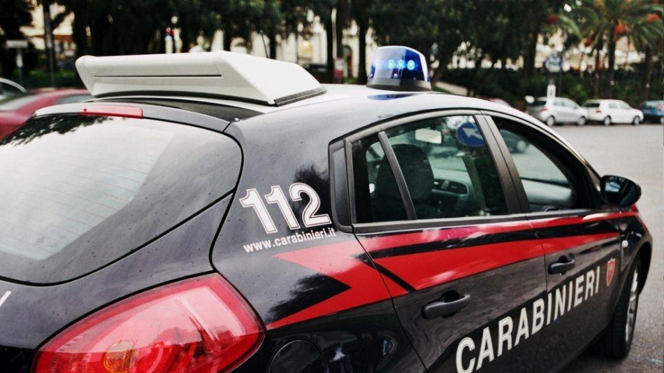 Omicidio a Modena, uomo accoltellato nell'androne di un condominio