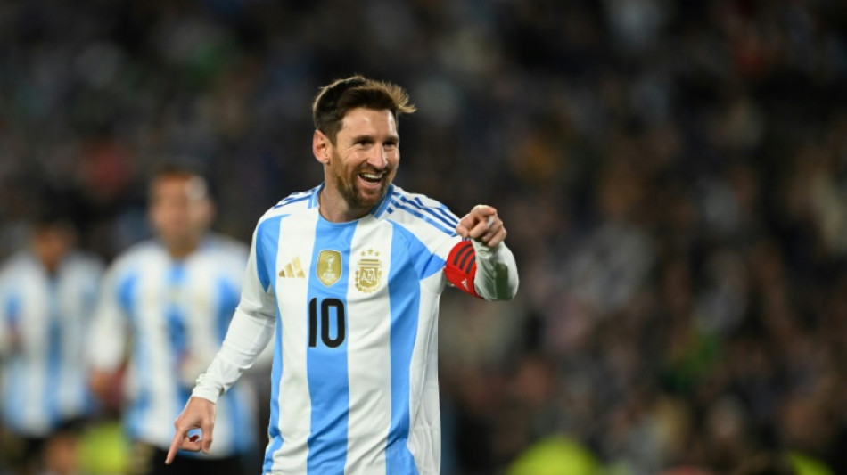 Despedida dos sonhos: Messi faz 2 e Argentina vence Venezuela (3-0) nas Eliminatórias