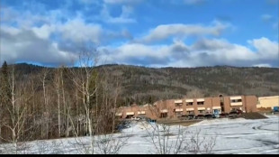 Mueren nueve personas en un tiroteo en una escuela y residencia de Canad&aacute;