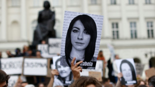 Tres m&eacute;dicos condenados a prisi&oacute;n en Polonia tras el deceso de una mujer a la que negaron un aborto