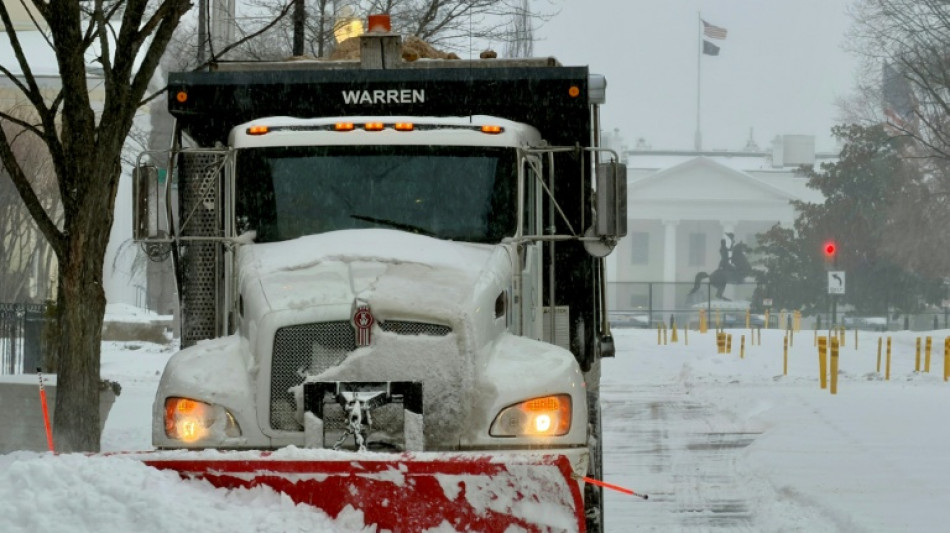 Una hist&oacute;rica tormenta invernal azota a Estados Unidos desde el sur hasta el noreste