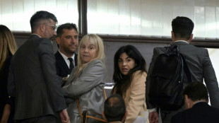 Maradona era "um paciente muito dif&iacute;cil", diz m&eacute;dico em julgamento por sua morte