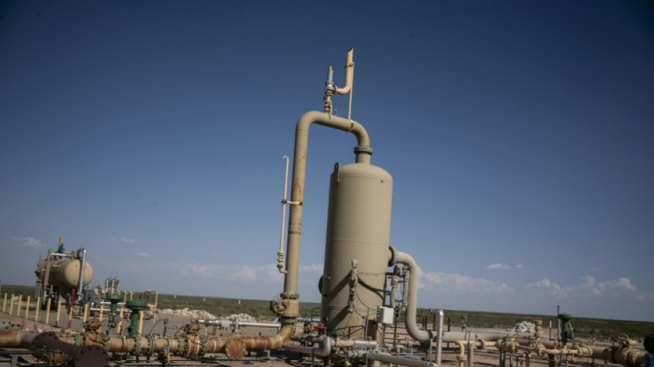 Febre de compras no setor petroleiro dos EUA marca mudan&ccedil;a de &eacute;poca