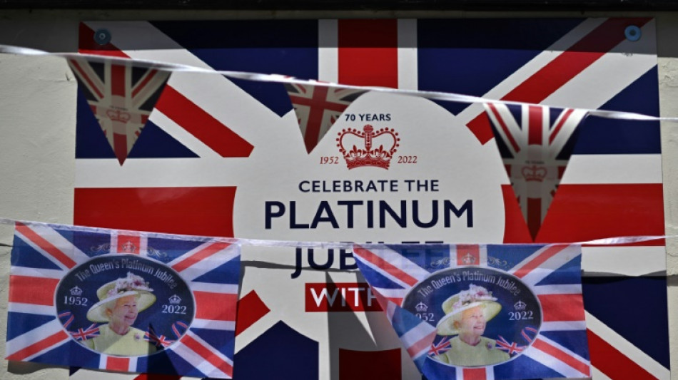 Dans les campagnes anglaises, la fi&egrave;vre monte avant le jubil&eacute; de la reine