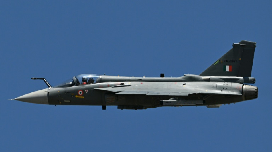 India firma contrato de 7.000 millones de dólares por 97 aviones Tejas fabricados localmente