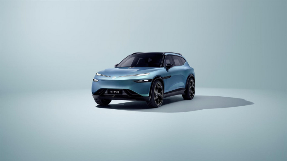 Vw: crollano gli utili del 41% nel primo trimestre del 2025