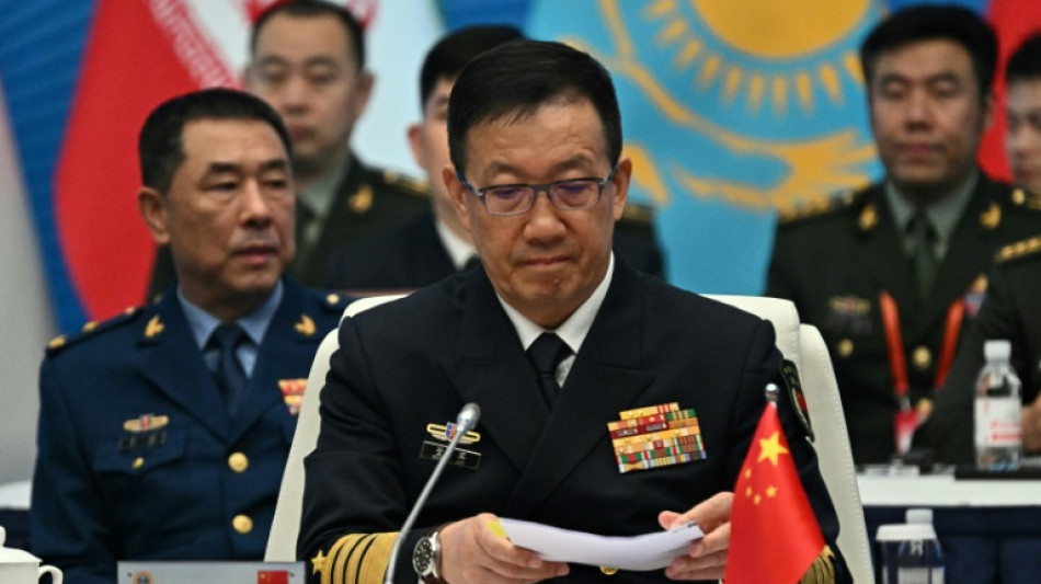 China acoge a los ministros de Defensa de Ir&aacute;n y Rusia en un momento de "cambios cruciales"