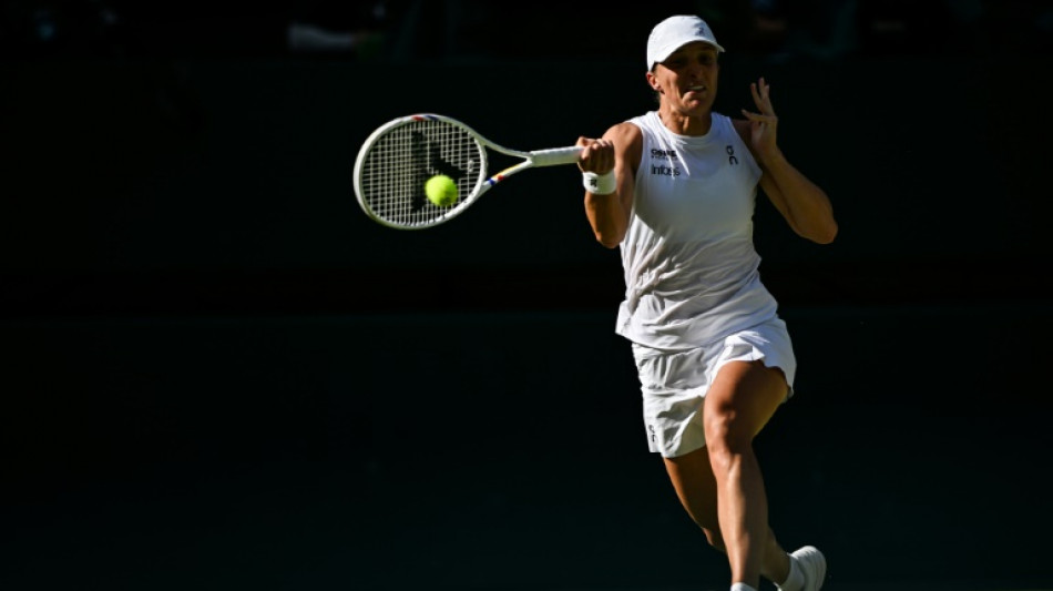 Swiatek e Anisimova far&atilde;o final feminina inesperada em Wimbledon