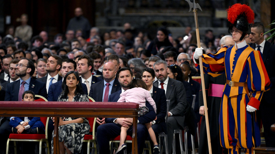 Vance a San Pietro per i riti del Venerd&igrave; Santo