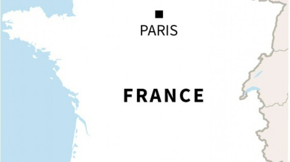 Un enseignant tu&eacute; et deux personnes gravement bless&eacute;es par un homme arm&eacute; d'un couteau dans un lyc&eacute;e &agrave; Arras