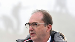 Dobrindt k&uuml;ndigt nach Gipfel auf der Zugspitze schnellere R&uuml;ckf&uuml;hrungen an