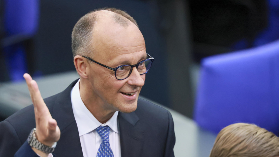 Merz eletto cancelliere al secondo turno con 325 voti favorevoli