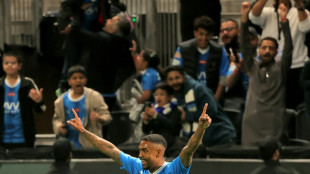 Com gols de Michael e Malcom, Al-Hilal vence Inter Miami de Messi e Su&aacute;rez em amistoso