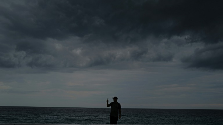Pluies et orages: pas de d&eacute;g&acirc;ts majeurs dans le sud-est, vigilance orange dans le centre