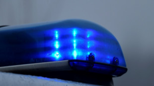 Mann sticht Arzt auf Klinikgel&auml;nde in Bayern nieder: 64-J&auml;hriger tot
