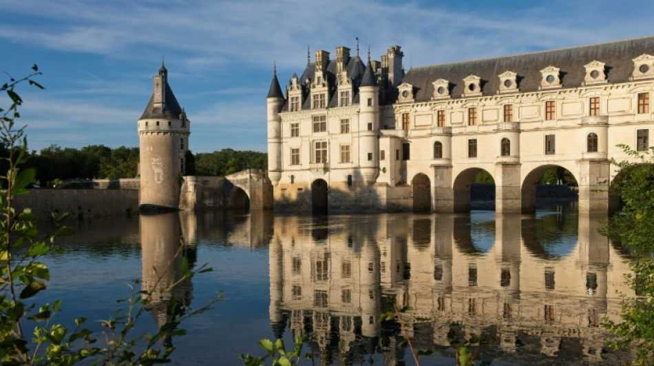 Menac&eacute;s par le d&eacute;r&egrave;glement climatique, les ch&acirc;teaux de la Loire "naviguent &agrave; vue"