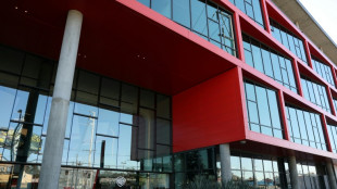 Netflix presenta una oferta simplificada para la compra de Warner Bros