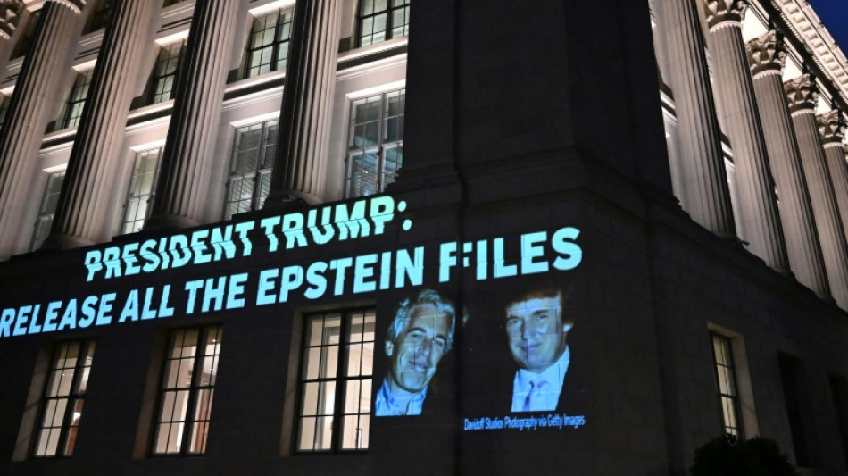 Deuxi&egrave;me jour d'interrogatoire de la complice d'Epstein par un haut responsable du gouvernement Trump
