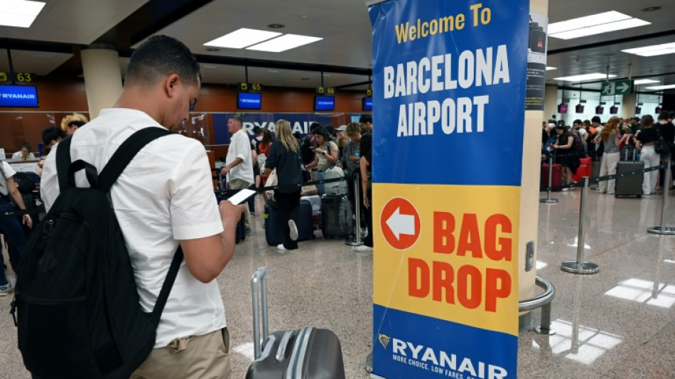 Centenares de vuelos afectados por la huelga de Ryanair en Espa&ntilde;a