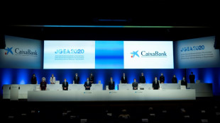CaixaBank logra un beneficio en alza en el primer semestre gracias a la fusi&oacute;n con Bankia