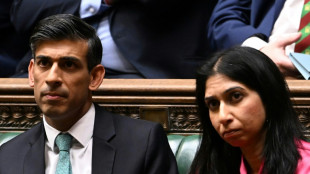 Justiça britânica declara 'ilegal' expulsar demandantes de asilo para Ruanda