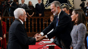 Luis Mateo D&iacute;ez reconoce la influencia del Quijote al recibir el Premio Cervantes
