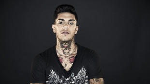 Emis Killa, la censura non serve, responsabilit&agrave; &egrave; politica