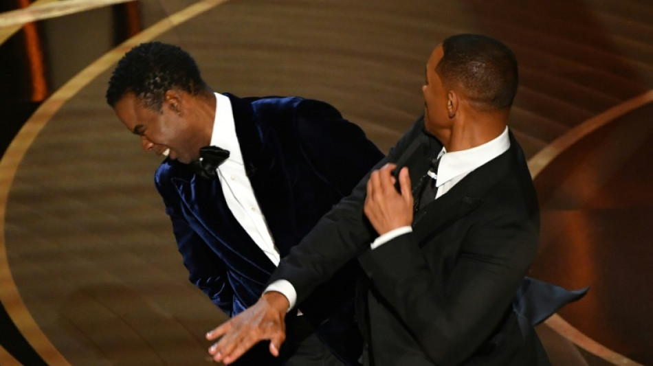Une gifle aux Oscars: Will Smith frappe Chris Rock sur sc&egrave;ne