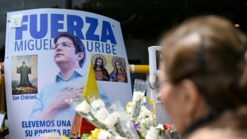 Salud de presidenciable colombiano baleado es "extremadamente cr&iacute;tica" tras nueva cirug&iacute;a