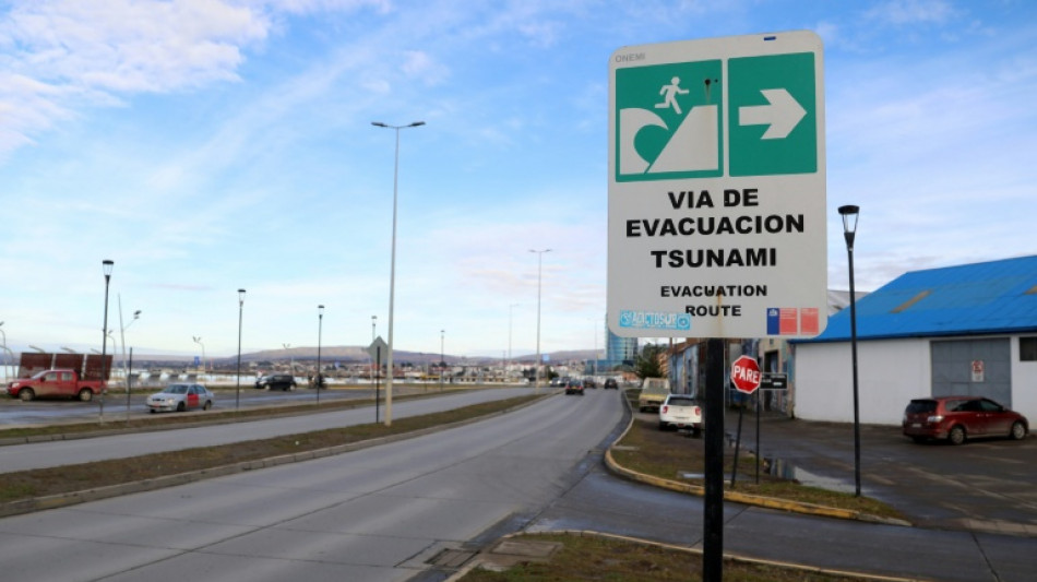 Major offshore quake causes tsunami scare in Chile, Argentina