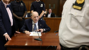 Harvey Weinstein es hospitalizado tras unos "alarmantes" an&aacute;lisis m&eacute;dicos, seg&uacute;n su abogado