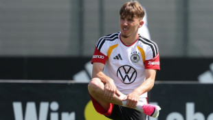 Jovem Lennart Karl pode ficar fora da Copa por les&atilde;o, admite t&eacute;cnico da Alemanha