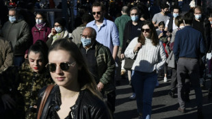 Espa&ntilde;a eliminar&aacute; la obligaci&oacute;n de usar mascarilla al aire libre
