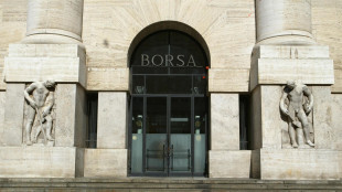 Borsa: l'Europa tiene in attesa di Warsh (Fed), Milano +0,8%