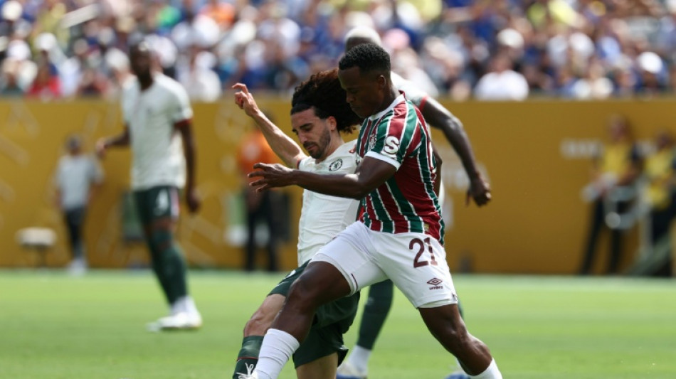 Fluminense confirma transfer&ecirc;ncia de Jhon Arias para o Wolverhampton