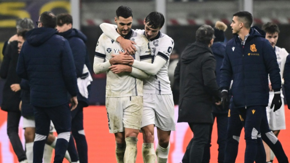 Real Sociedad asegura liderato de su grupo tras empatar contra Inter de Mil&aacute;n